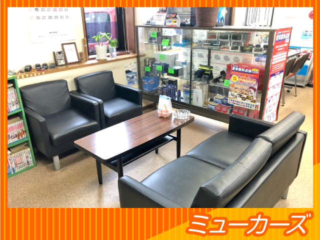 ミューカーズ