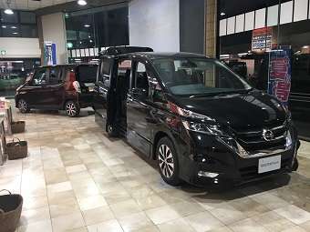 三重日産自動車(株) 四日市日永店