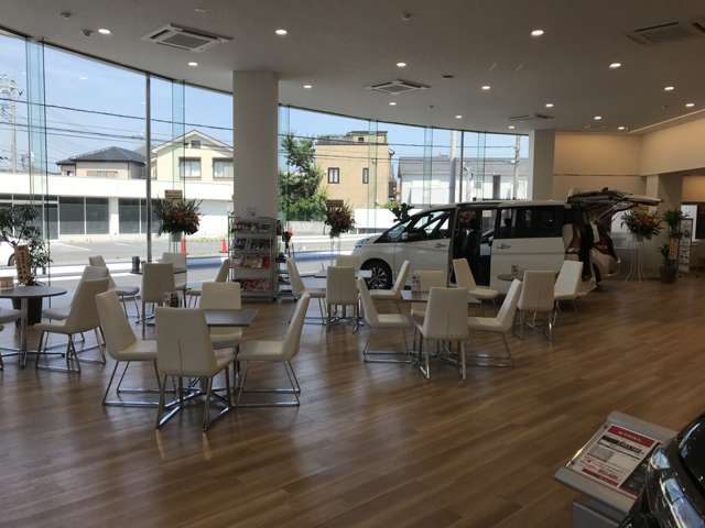 日産サティオ埼玉 越谷店