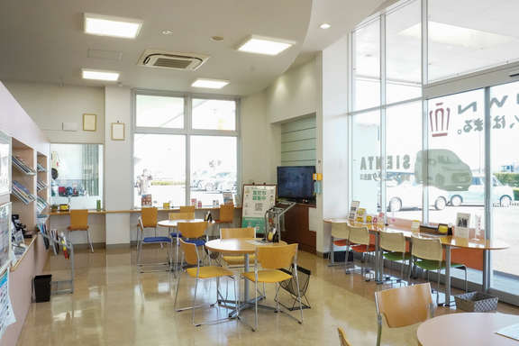 トヨタカローラ南茨城 結城店