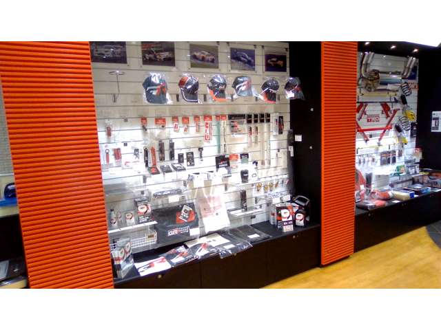茨城トヨタ自動車株式会社 GR Garage 水戸けやき台