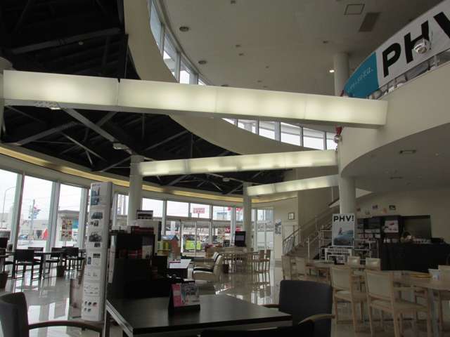 トヨタカローラ青森 黒石店