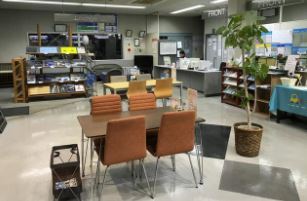 高知トヨタ株式会社 中村店