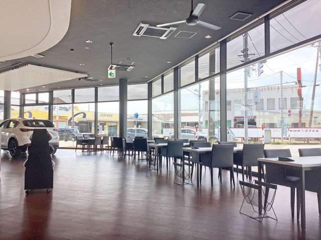 新潟マツダ 新発田店