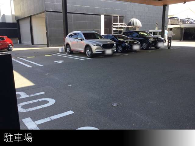 九州マツダ 東比恵店