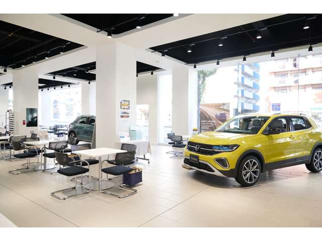 トヨタカローラ名古屋(株) Volkswagen西大須