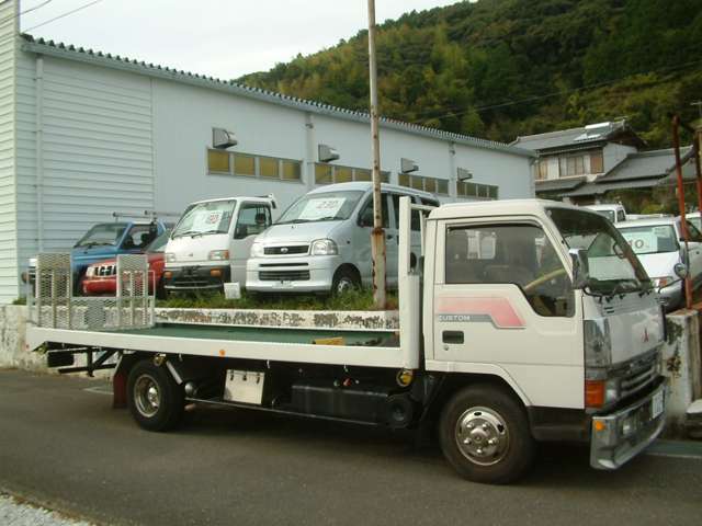 新谷自動車