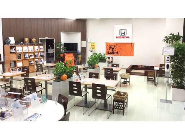 ホンダカーズ東京中央 東池袋店