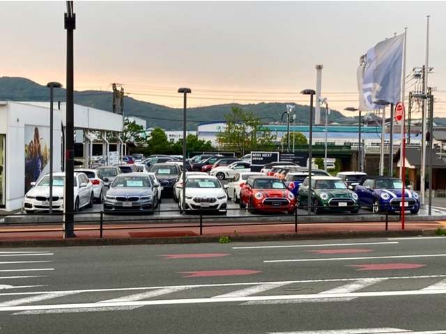 Willplus BMW MINI NEXT 八幡