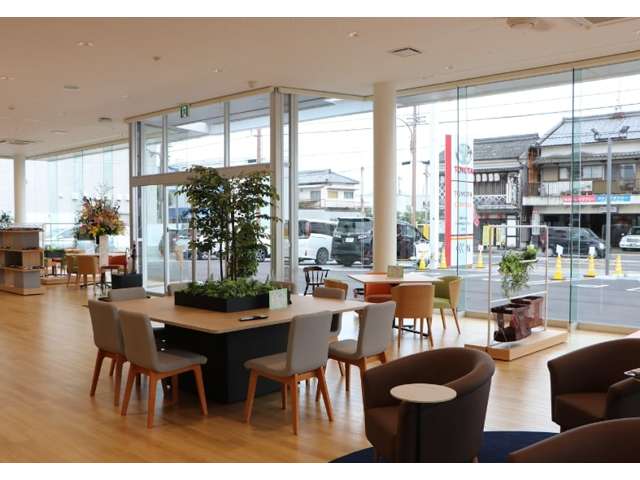 高知トヨタ株式会社 安芸店