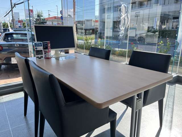 西四国マツダ 山越店