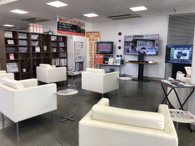 トヨタカローラ福岡 春日店