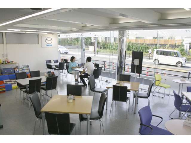 湘南マツダ 藤沢店