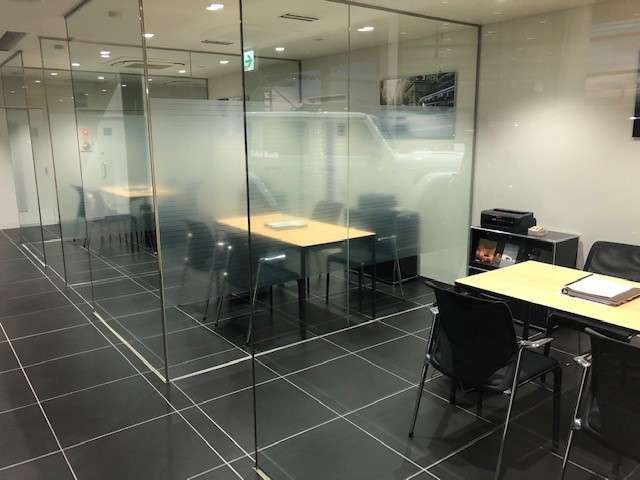 ジープ名古屋西/愛知クライスラー(株)
