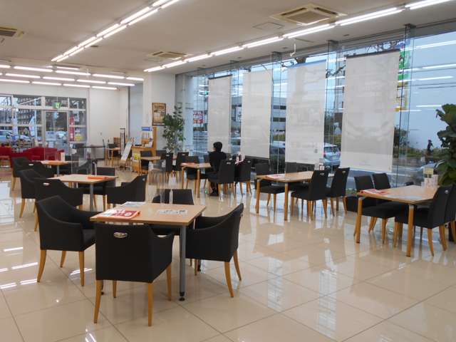 ホンダカーズ千葉 高品店(認定中古車取扱店)