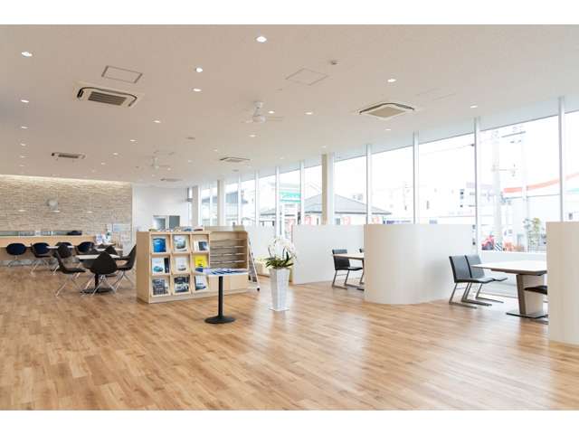 岐阜トヨペット(株) 岐阜東バイパス店