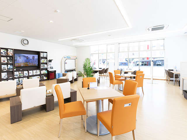ダイハツ沼津販売株式会社 U-CAR富士店