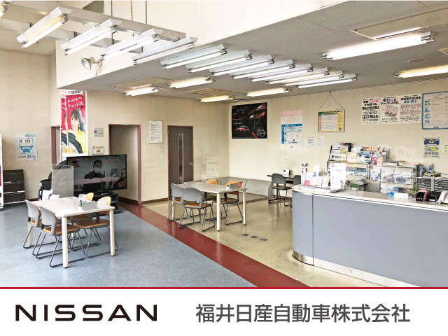 福井日産自動車 開発カーポート