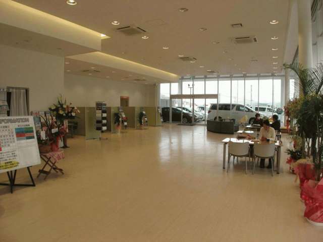 愛媛トヨペット(株) リピット新居浜
