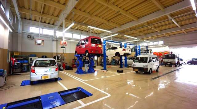 (株)石井自動車