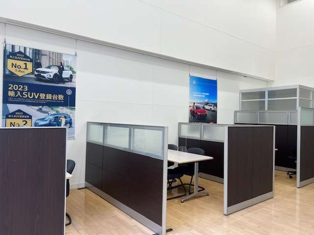 京都トヨタ自動車(株) Volkswagen京都吉祥院
