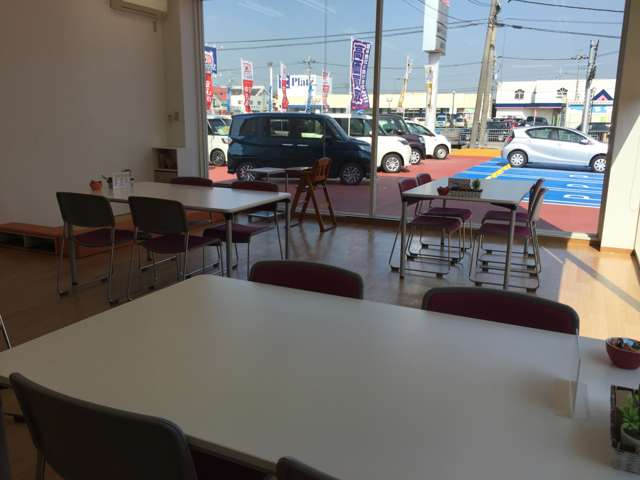 岡山ダイハツ販売(株) 玉野紅陽台店 U-CARセンター