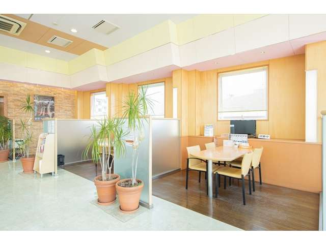 トヨタカローラ和歌山 北島店