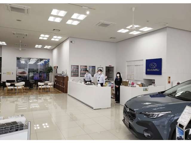 スバル近畿 豊中店