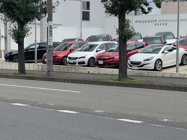 プジョー横浜青葉