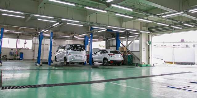 ホンダカーズ大阪 大東中央店
