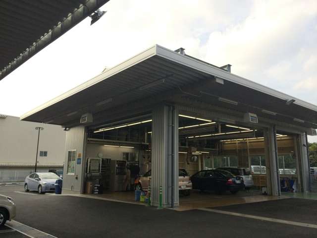 トヨタカローラ京都(株) 山科店
