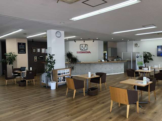 Honda Cars 多可 柏原店