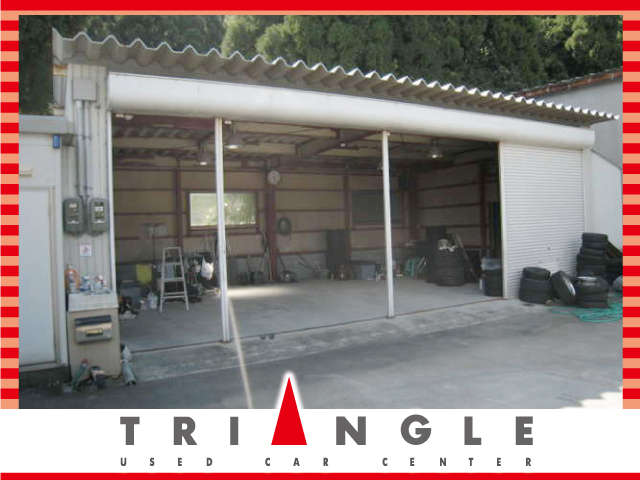 TRIANGLE