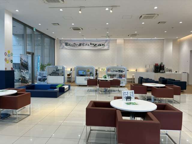 ネッツトヨタゾナ神戸(株) 伊丹店