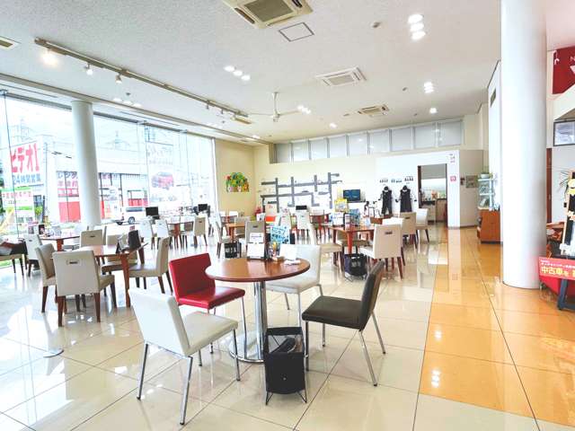 ホンダカーズ新潟 牡丹山店(認定中古車取扱店)