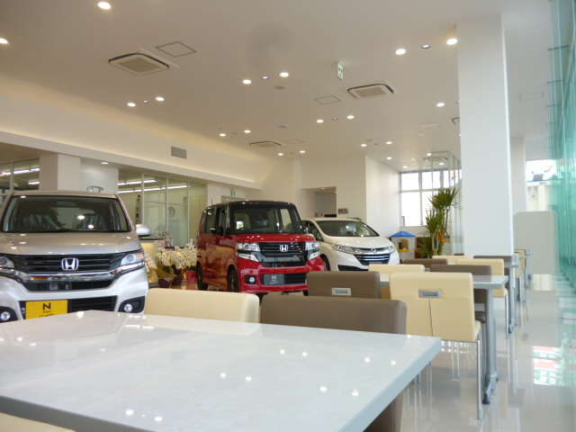 ホンダカーズ岐阜中央 大垣禾森店