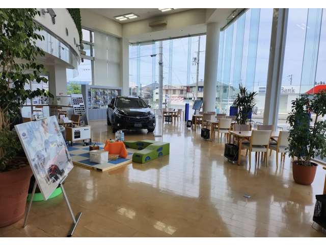 スバル近畿 岸和田店