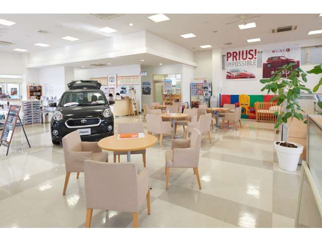 トヨタカローラ京都(株) 伏見店