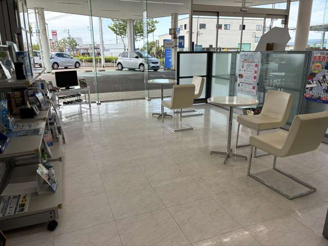 トヨタカローラ新潟 中条店