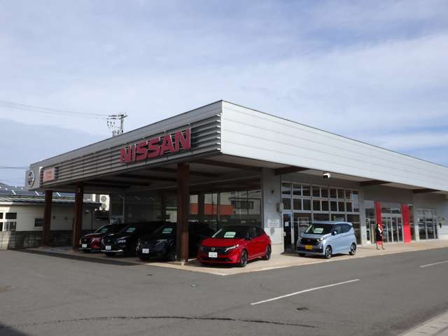 日産青森販売 三沢店
