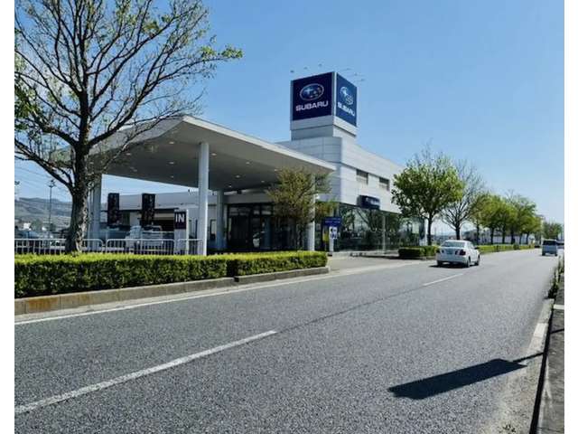 スバル近畿 岩出店
