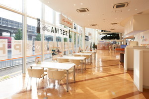 トヨタカローラ京都(株) 山科店