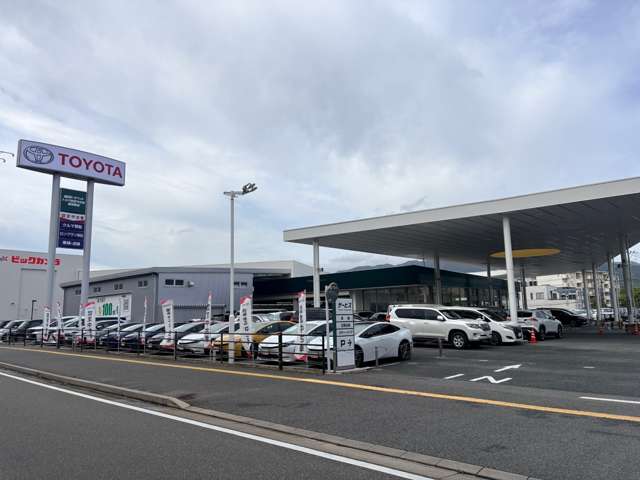 福岡トヨペット トヨタ認定中古車 福岡西店