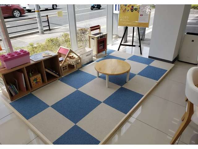 スバル近畿 豊中店