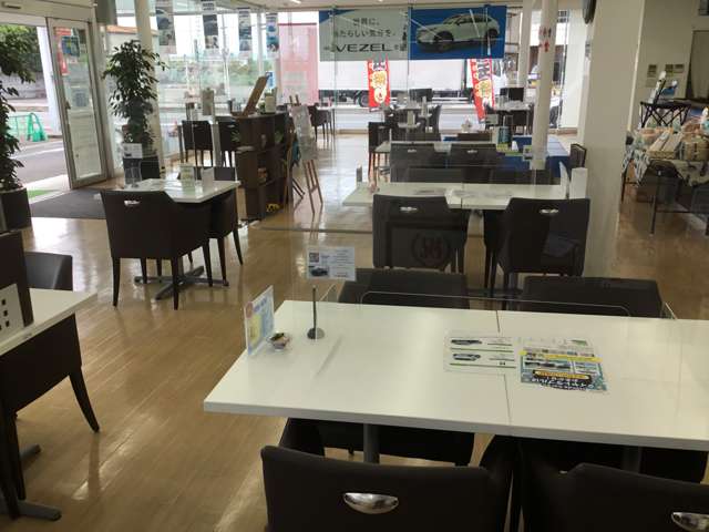 ホンダカーズ埼玉 鵜ノ木店(認定中古車取扱店)