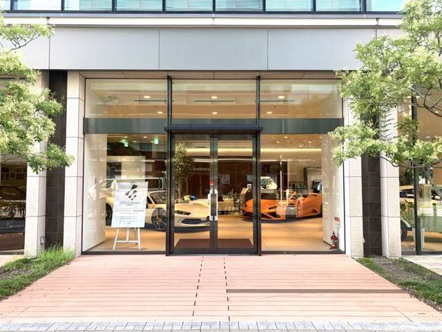 Enthusiast by Mitsuoka エンスージアスト バイ ミツオカ