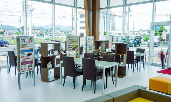 島根ダイハツ販売 安来店