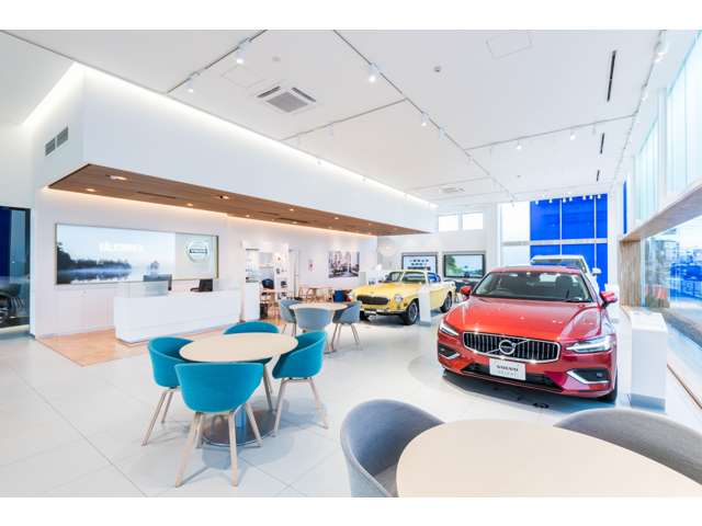 VOLVO SELEKT 東名横浜