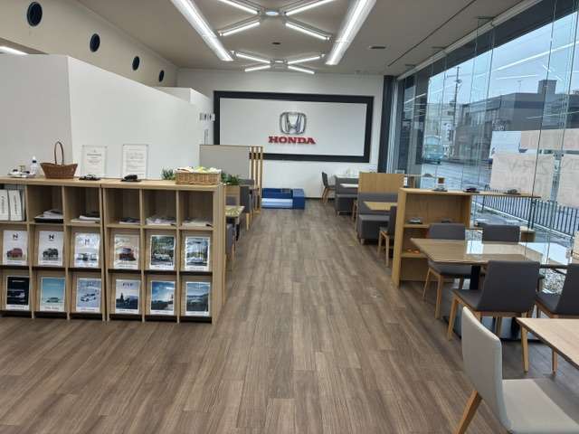 ホンダカーズ京都 伏見南店
