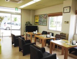ホンダカーズ三重中 津球場前店